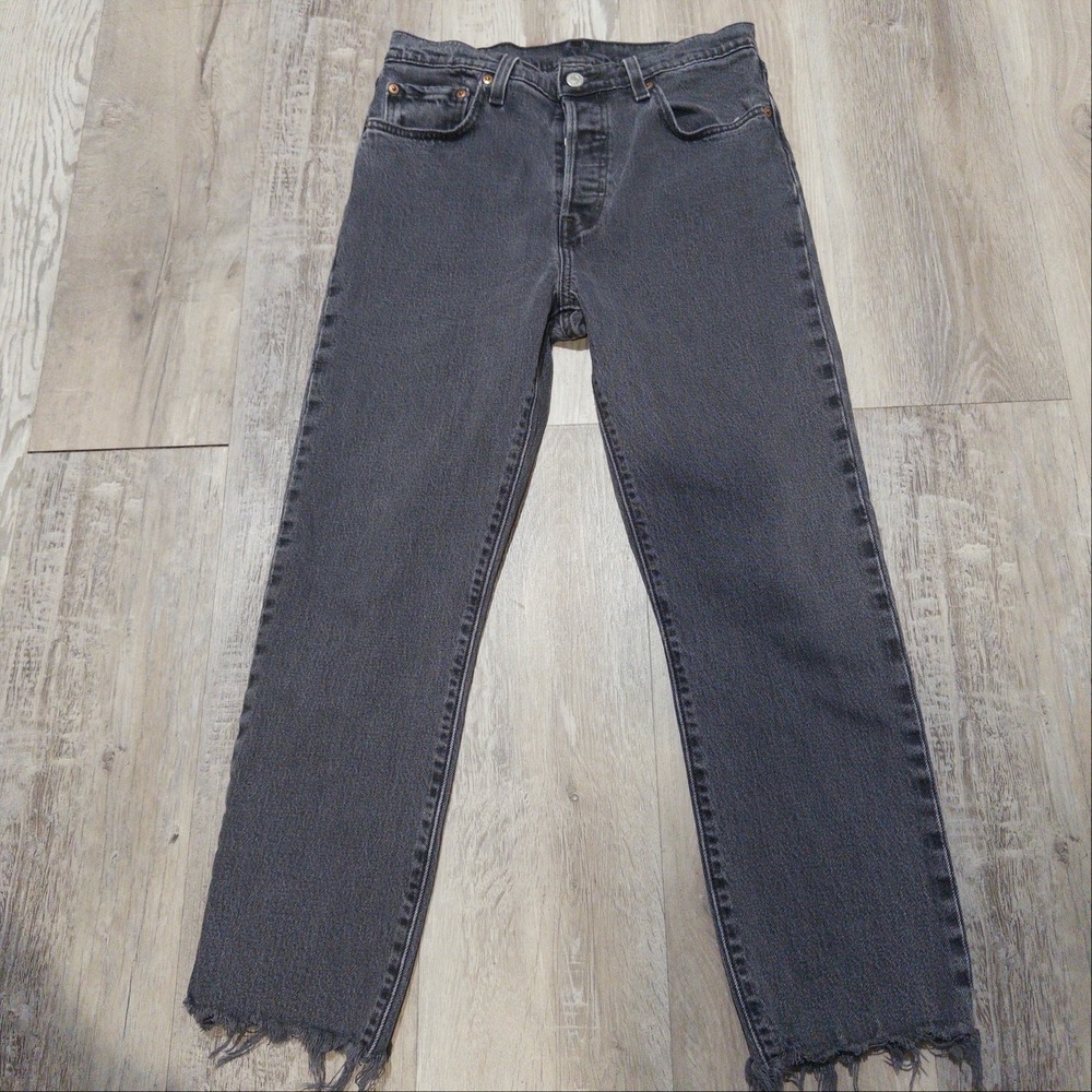 Levi's 501 Original High Rise Frayed Cropped Jeans Women's Sz 28x26 Faded Black
